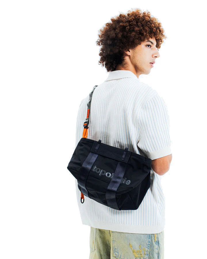 TOPOLOGIE Summit Duffle Small Black Tech Sateen