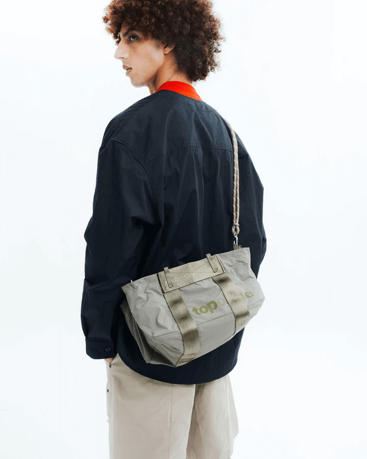 TOPOLOGIE Summit Duffle Small Moss Papery