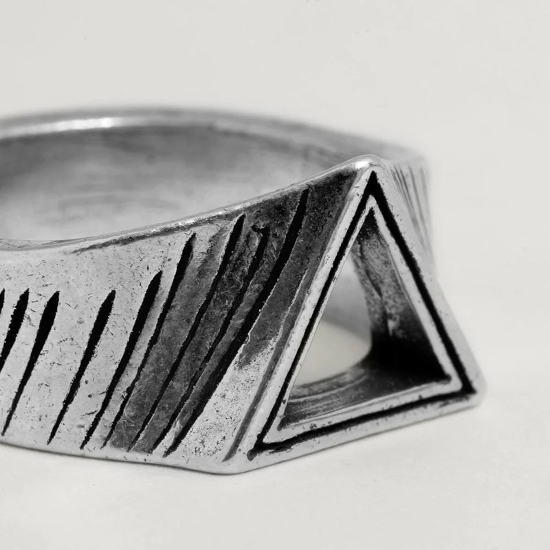 Twojeys Triangle Ring Silver